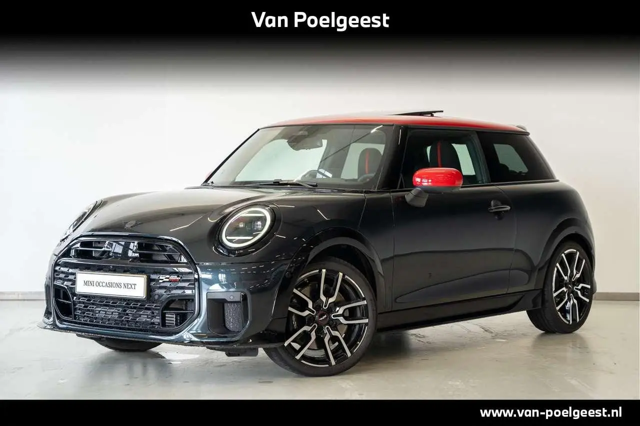 Photo 1 : Mini John Cooper Works 2024 Petrol