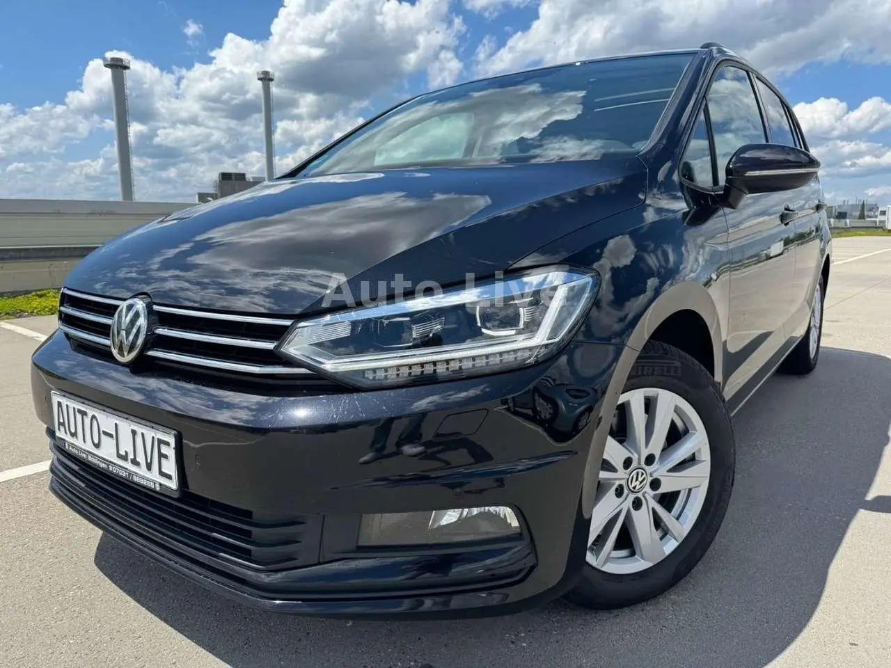 Photo 1 : Volkswagen Touran 2020 Diesel