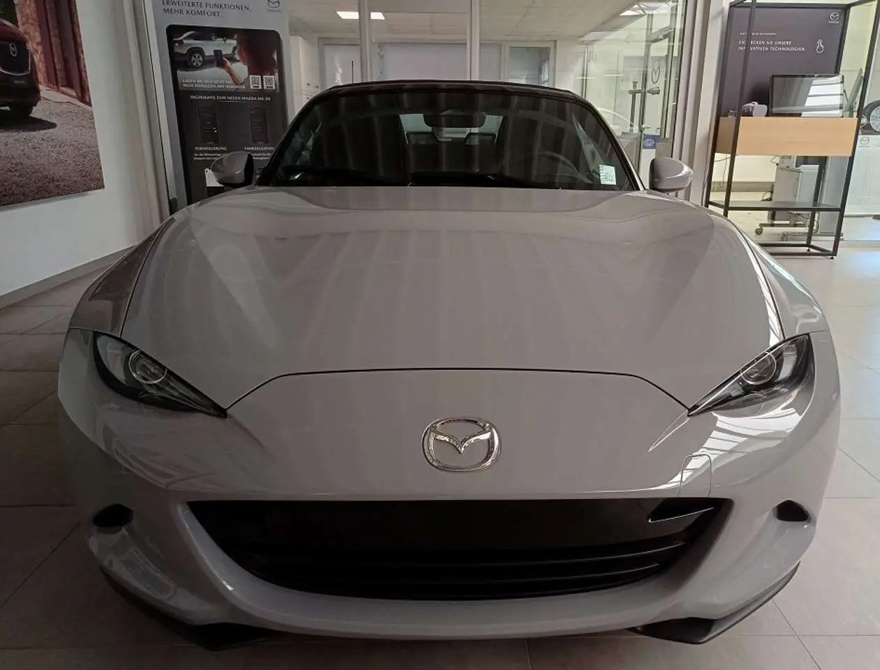 Photo 1 : Mazda Mx-5 2024 Essence