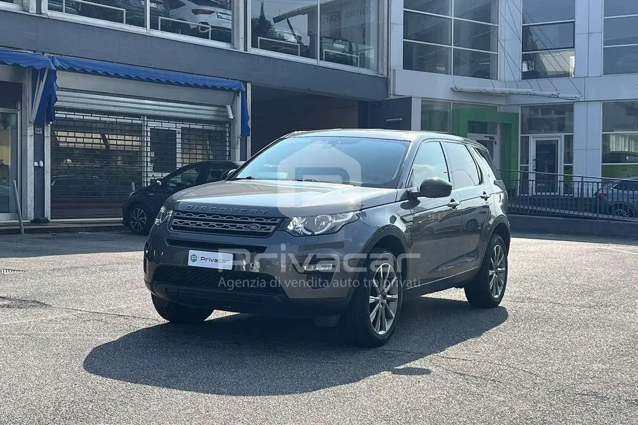 Photo 1 : Land Rover Discovery 2018 Diesel