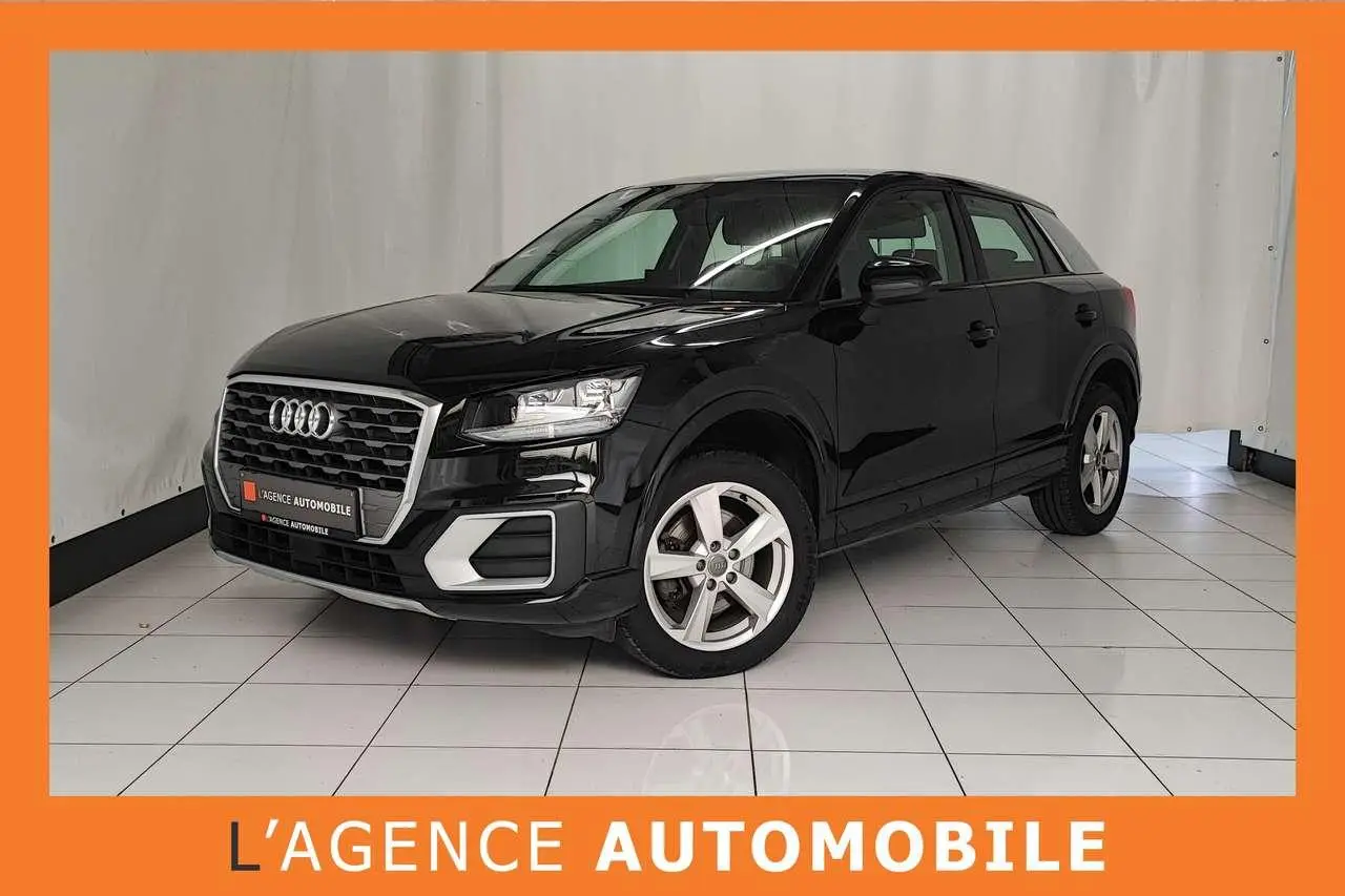 Photo 1 : Audi Q2 2017 Diesel