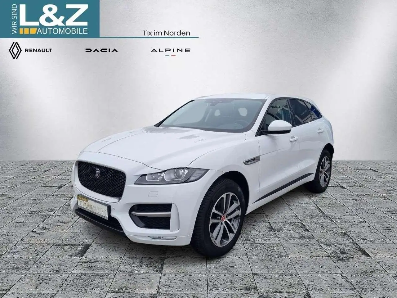 Photo 1 : Jaguar F-pace 2019 Essence