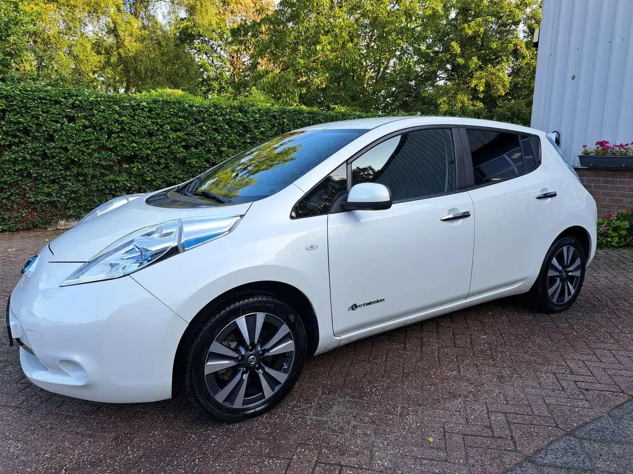 Photo 1 : Nissan Leaf 2017 Électrique