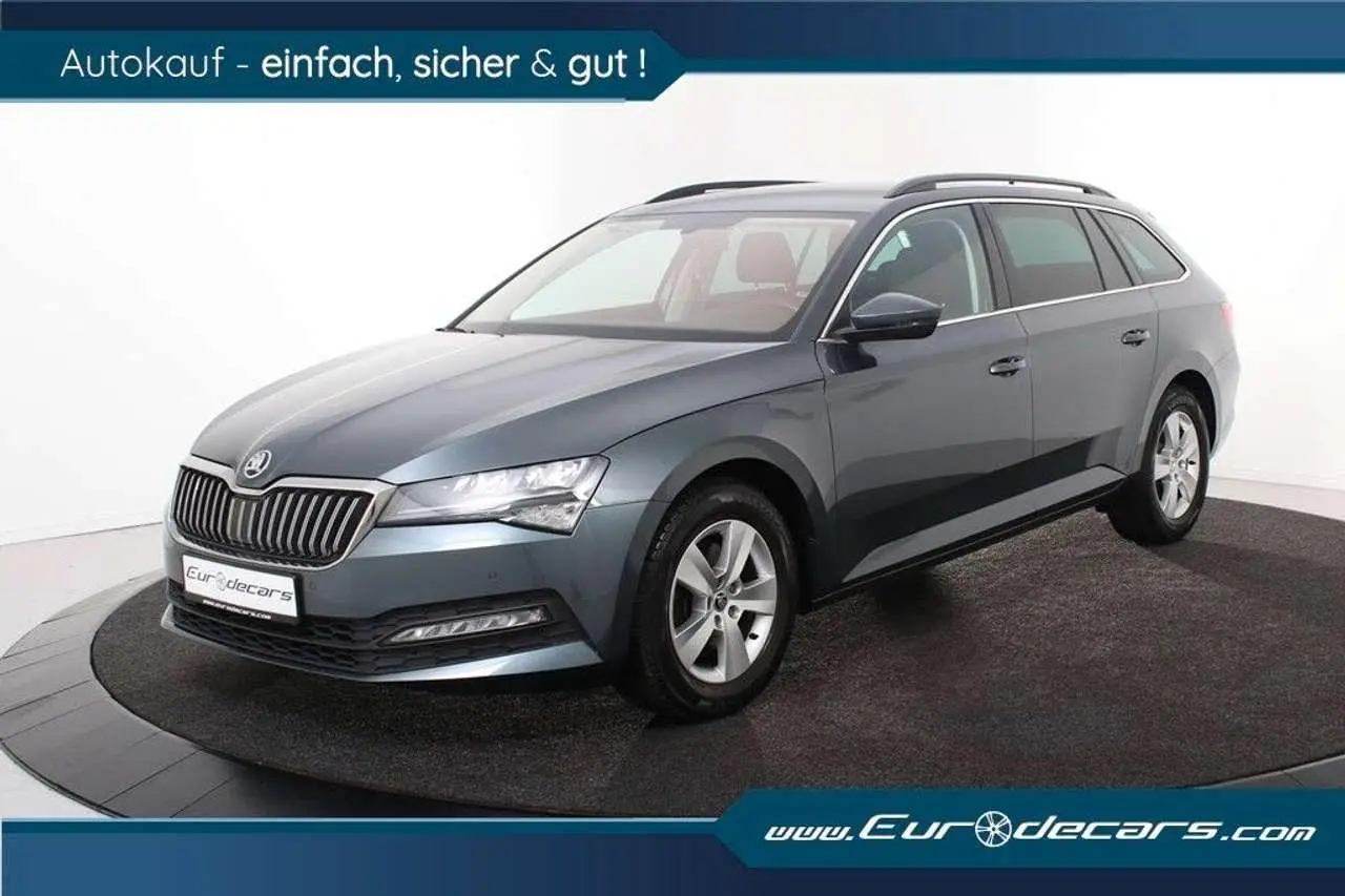 Photo 1 : Skoda Superb 2020 Petrol