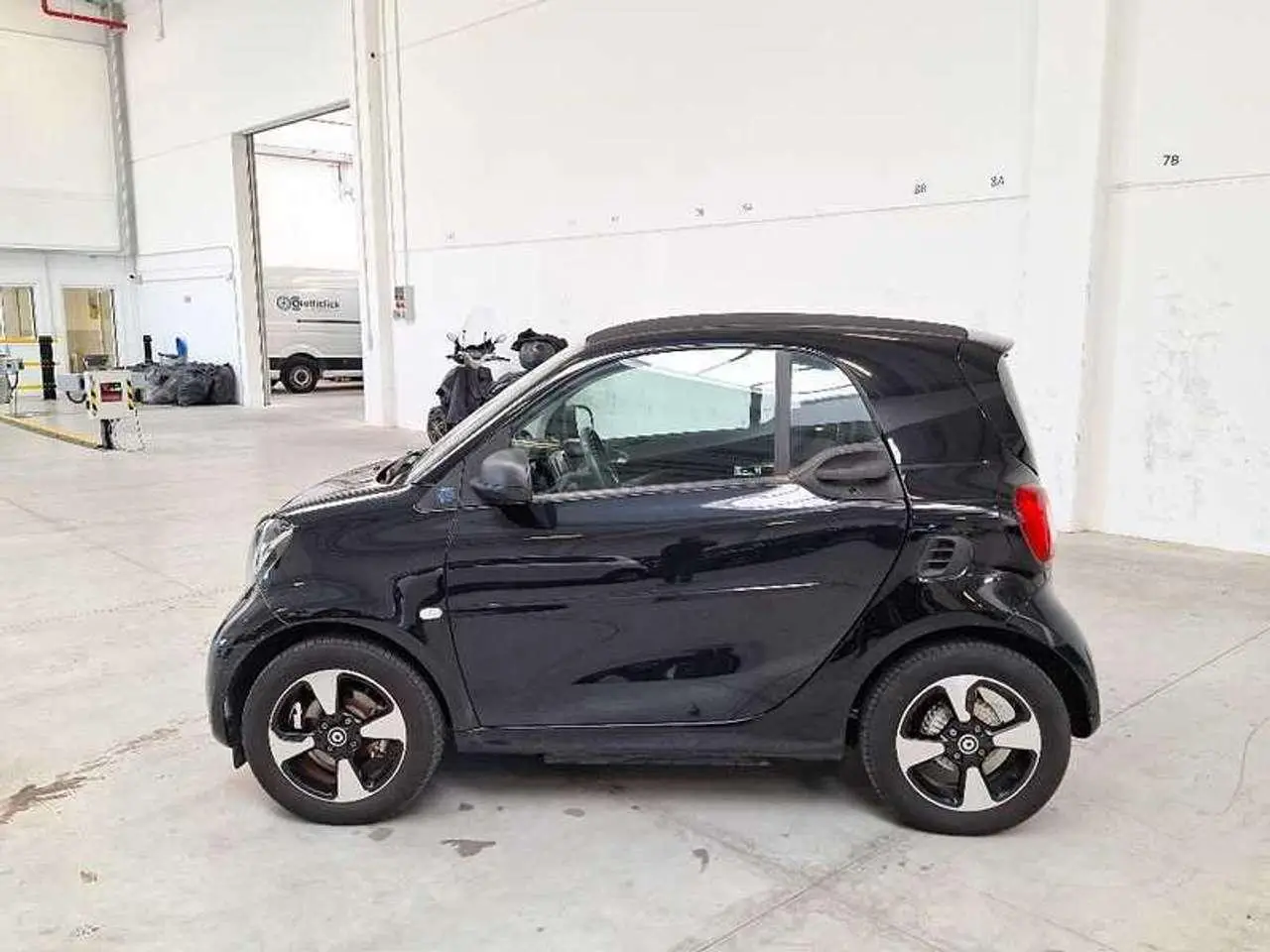 Photo 1 : Smart Fortwo 2021 Electric