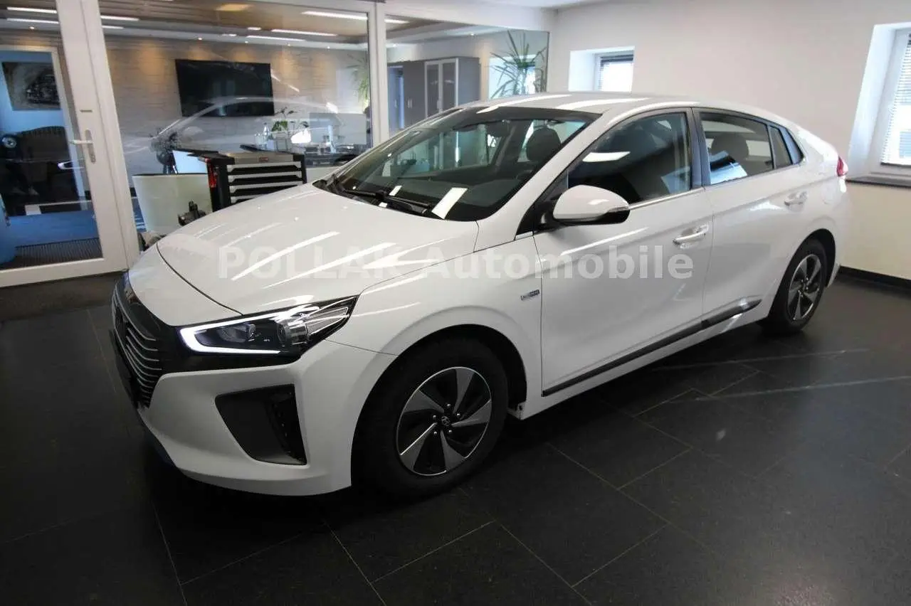 Photo 1 : Hyundai Ioniq 2019 Hybrid