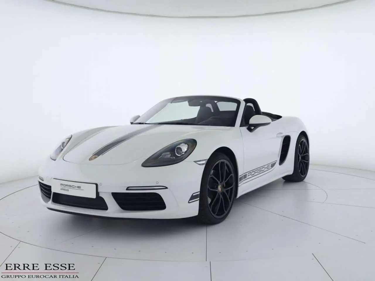 Photo 1 : Porsche Boxster 2023 Petrol