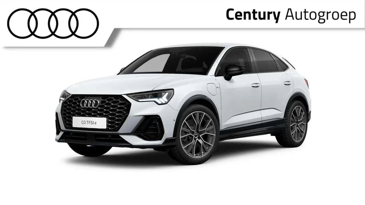 Photo 1 : Audi Q3 2023 Hybrid