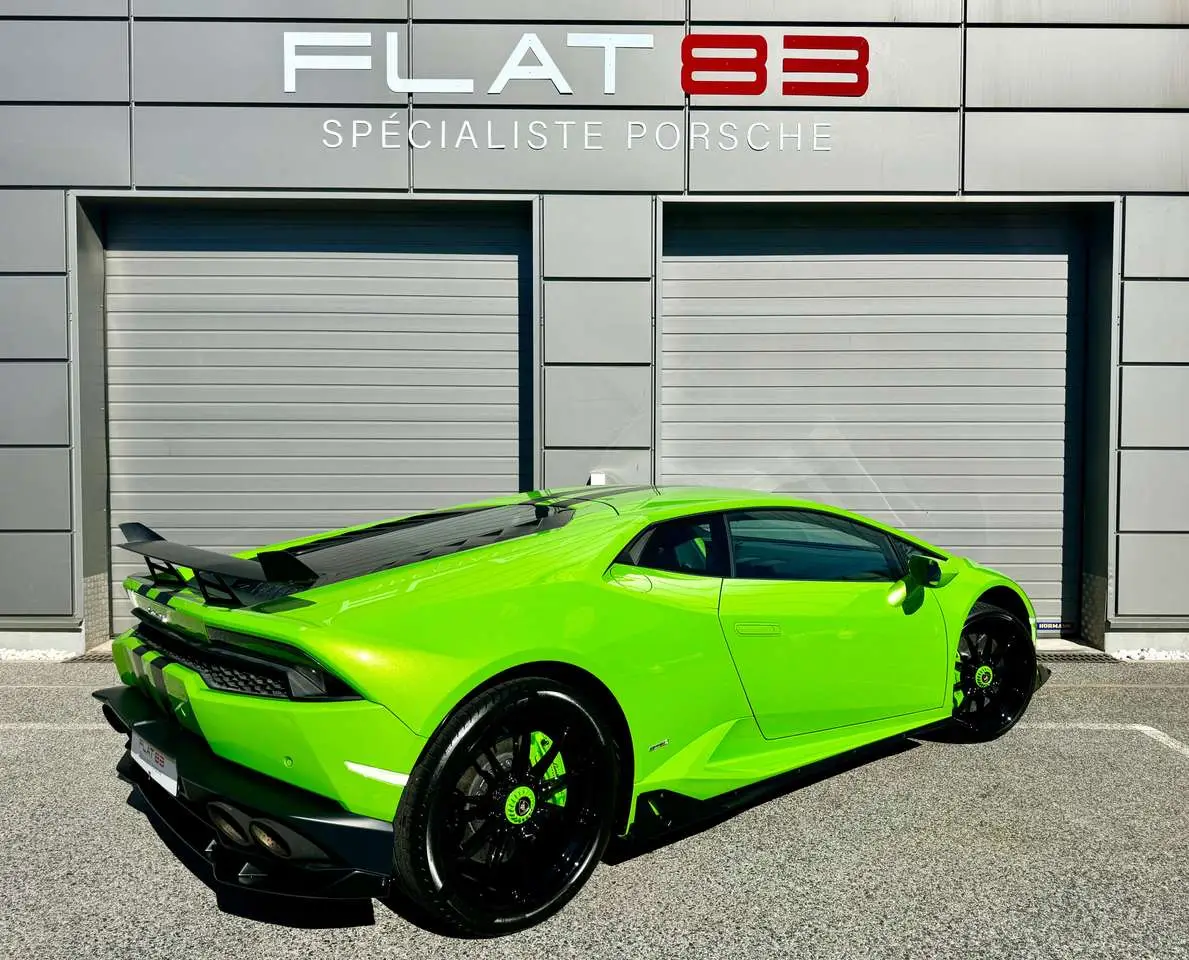 Photo 1 : Lamborghini Huracan 2016 Petrol