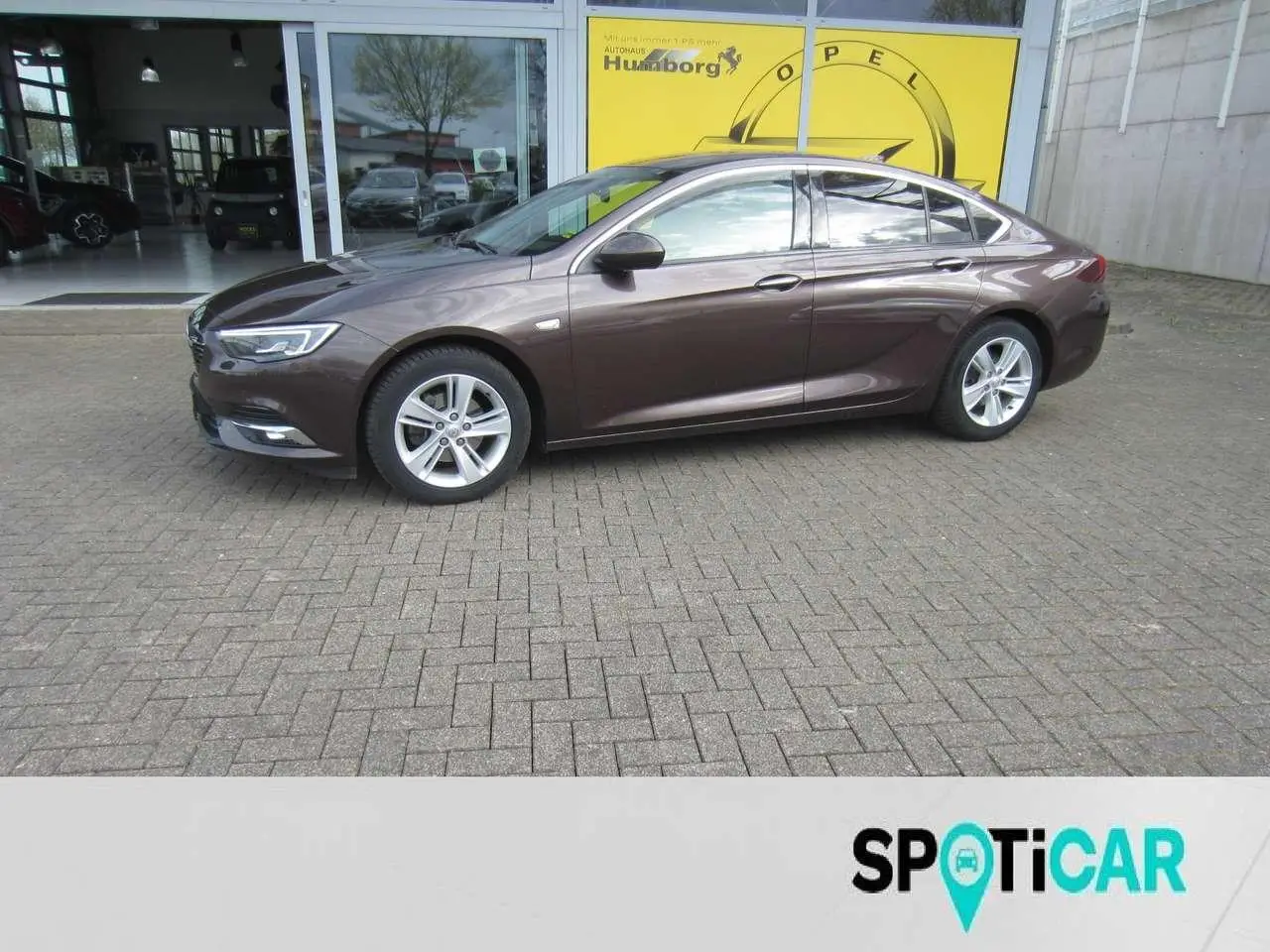 Photo 1 : Opel Insignia 2018 Petrol