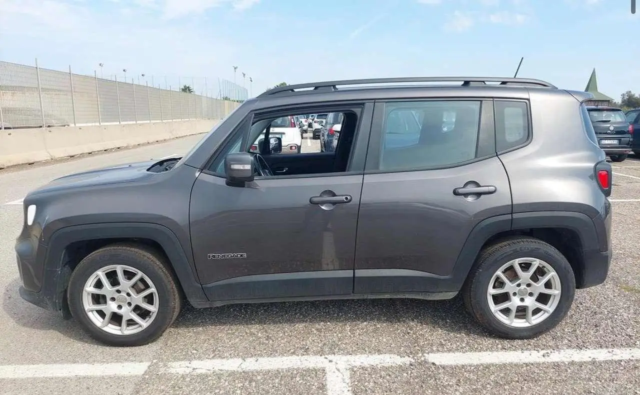 Photo 1 : Jeep Renegade 2021 Essence