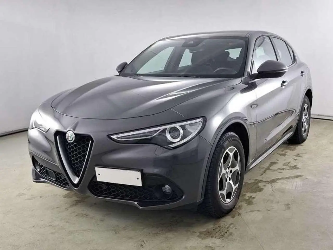 Photo 1 : Alfa Romeo Stelvio 2022 Diesel