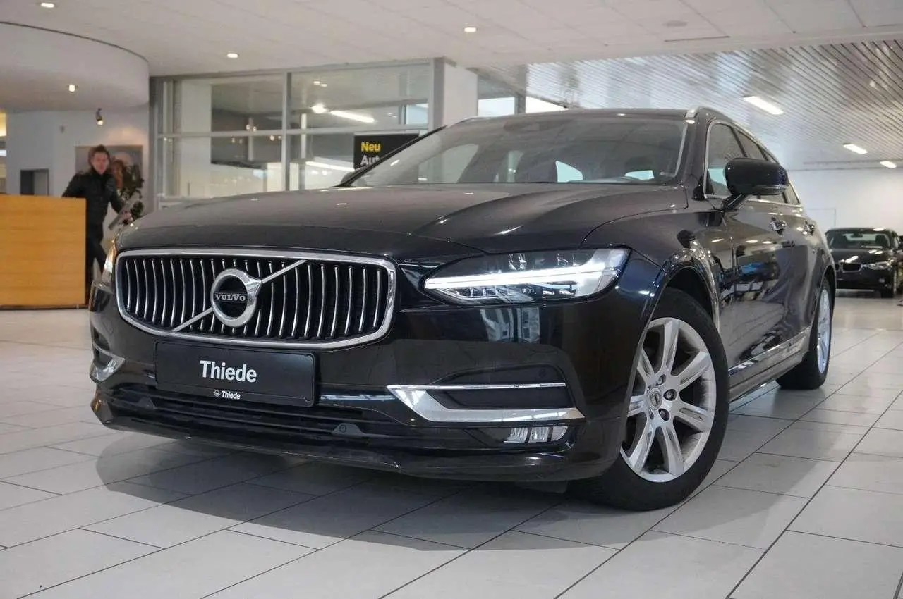 Photo 1 : Volvo V90 2019 Diesel