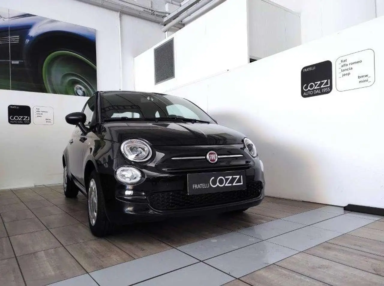 Photo 1 : Fiat 500 2023 Hybrid