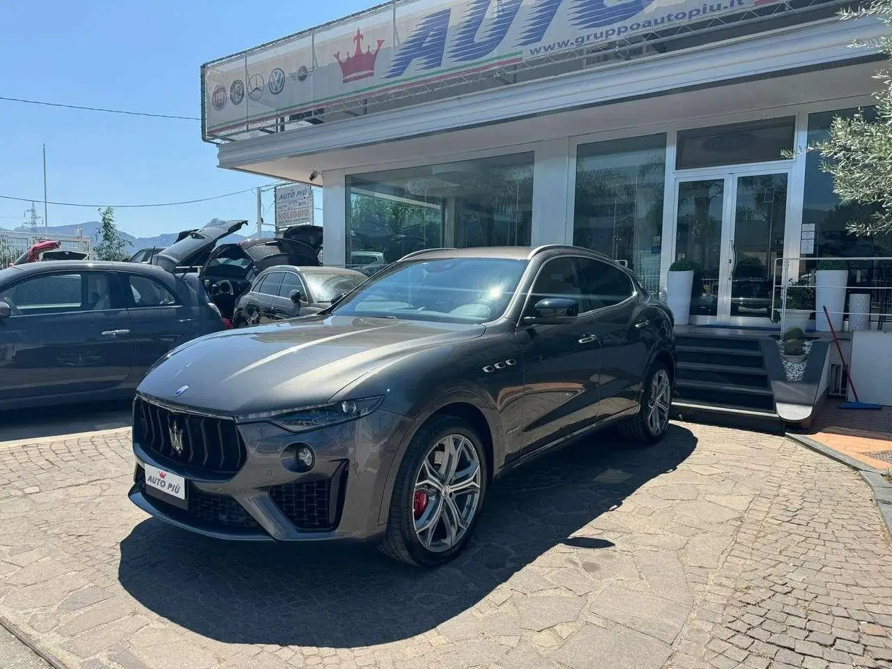 Photo 1 : Maserati Levante 2020 Essence