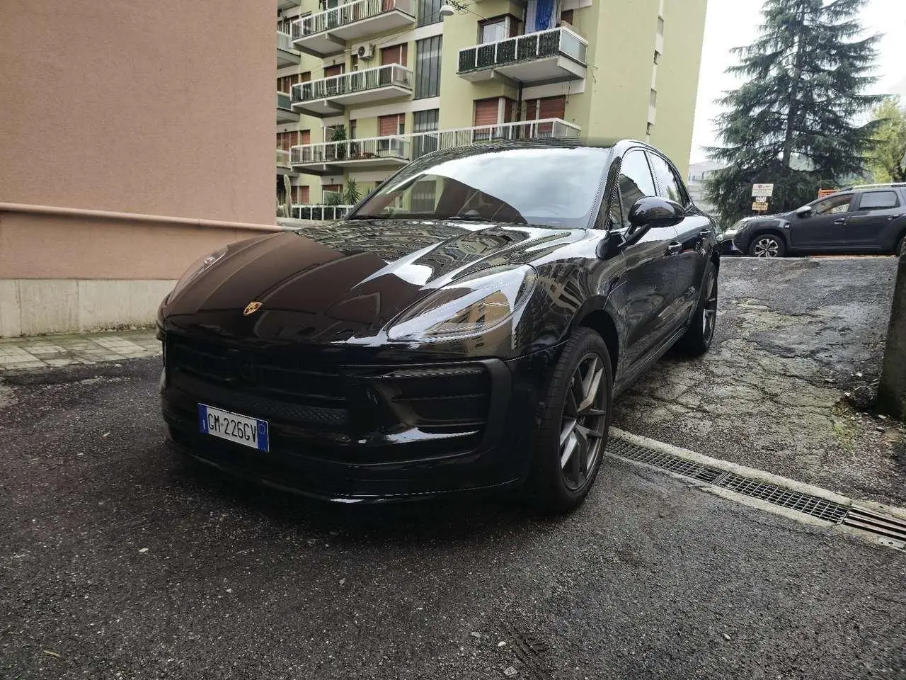 Photo 1 : Porsche Macan 2023 Petrol