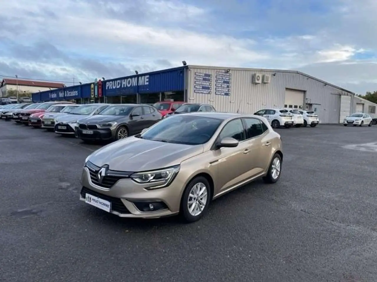 Photo 1 : Renault Megane 2017 Petrol