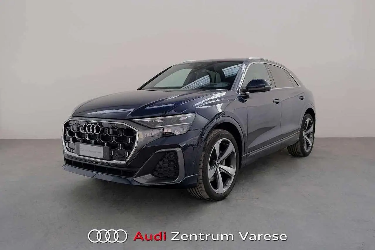 Photo 1 : Audi Q8 2024 Hybrid