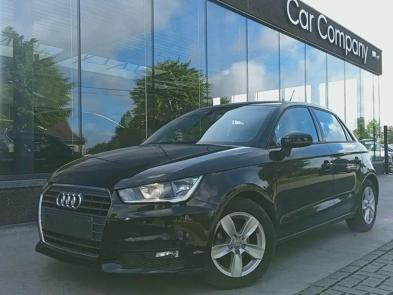 Photo 1 : Audi A1 2016 Diesel