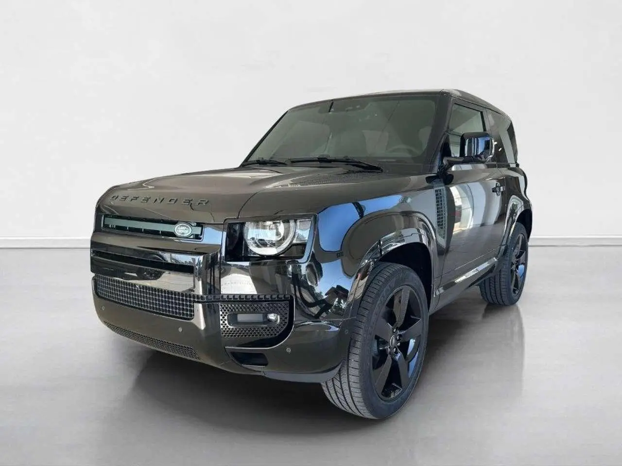 Photo 1 : Land Rover Defender 2024 Hybride