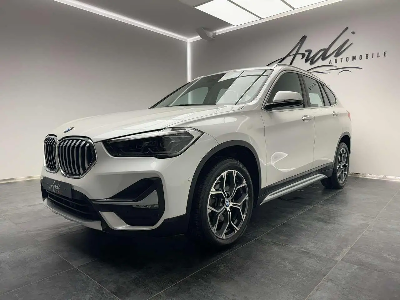 Photo 1 : Bmw X1 2019 Diesel