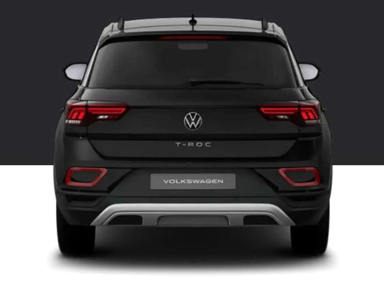 Photo 1 : Volkswagen T-roc 2024 Essence