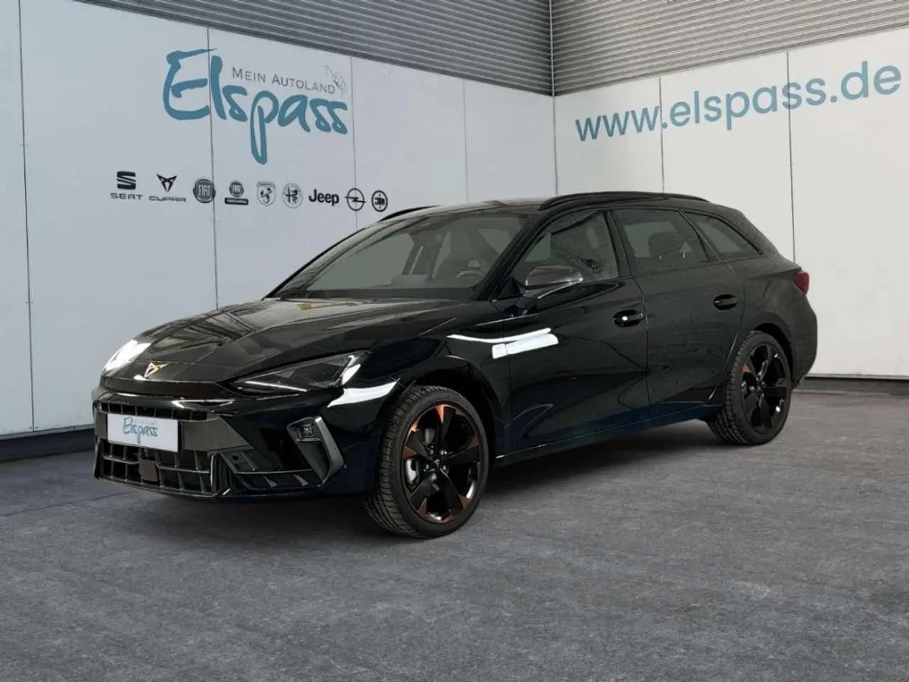 Photo 1 : Cupra Leon 2024 Petrol