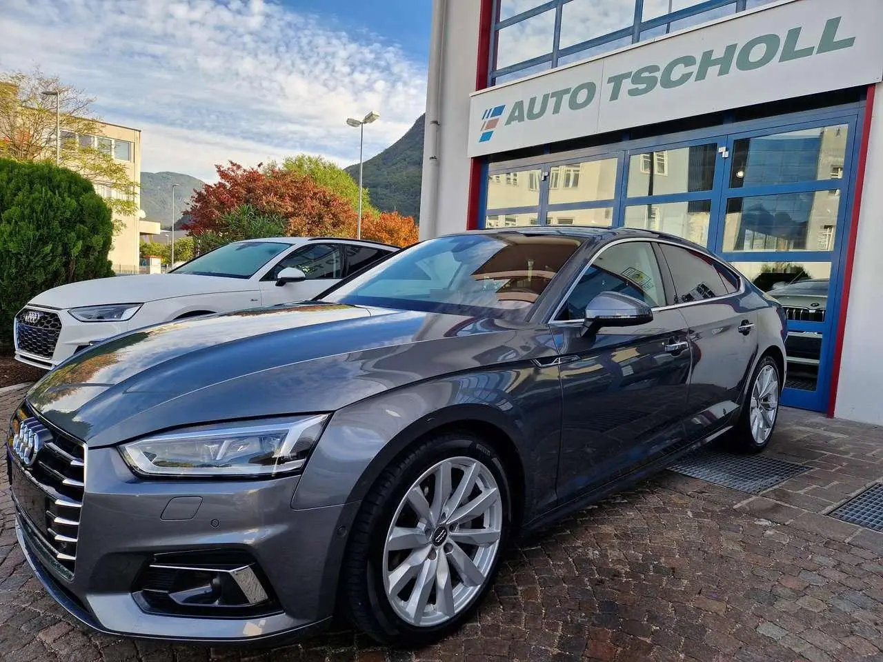 Photo 1 : Audi A5 2019 Diesel