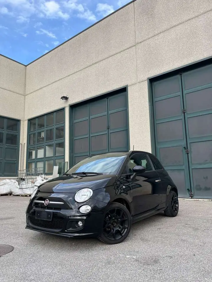 Photo 1 : Fiat 500 2015 Diesel