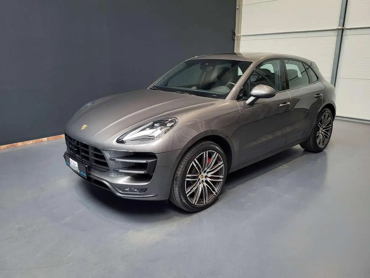 Photo 1 : Porsche Macan 2017 Petrol