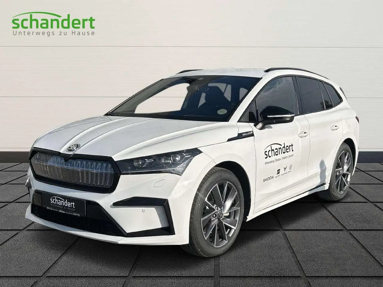 Photo 1 : Skoda Enyaq 2024 Electric