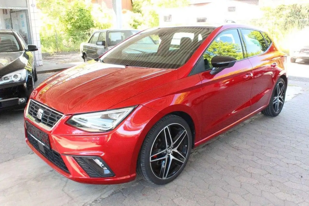 Photo 1 : Seat Ibiza 2022 Petrol