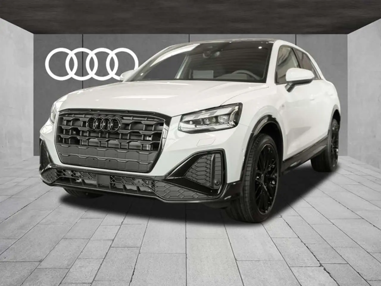 Photo 1 : Audi Q2 2024 Petrol