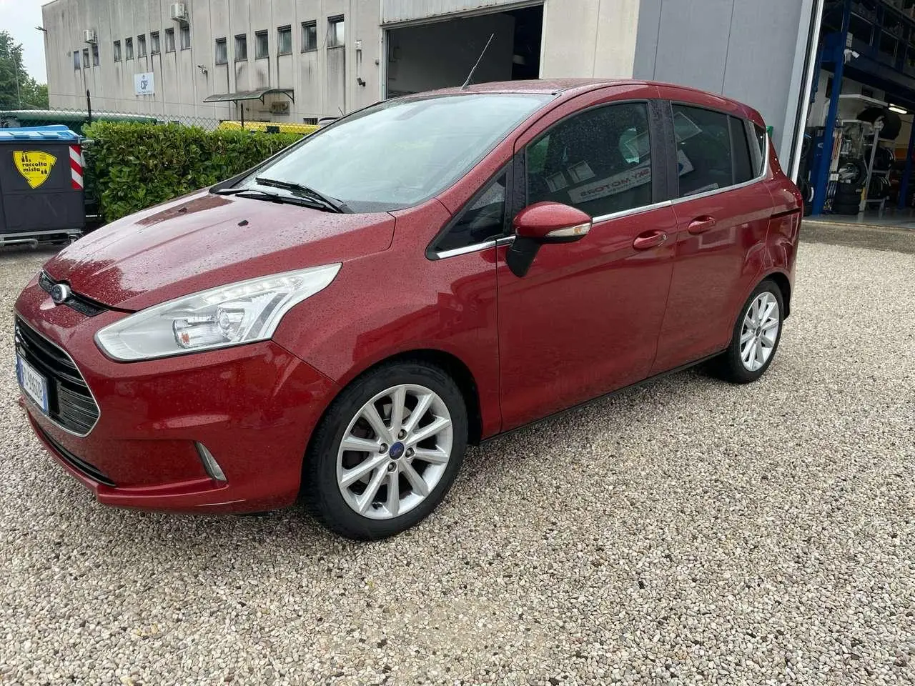 Photo 1 : Ford B-max 2016 LPG