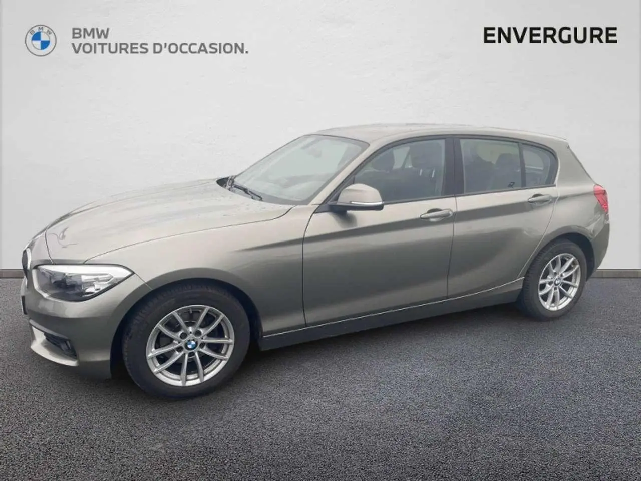 Photo 1 : Bmw Serie 1 2017 Essence