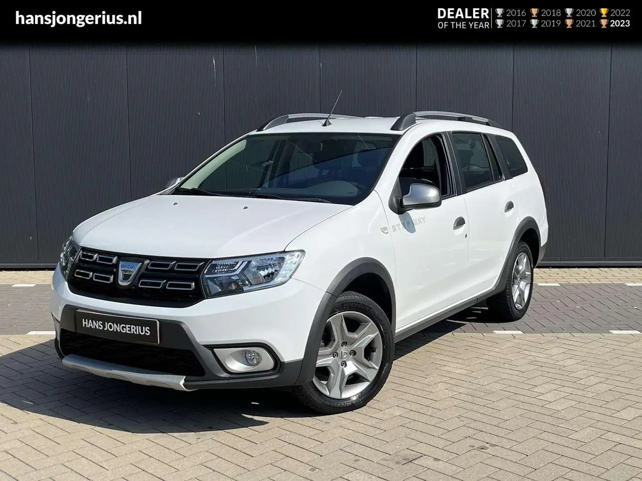 Photo 1 : Dacia Logan 2019 Essence