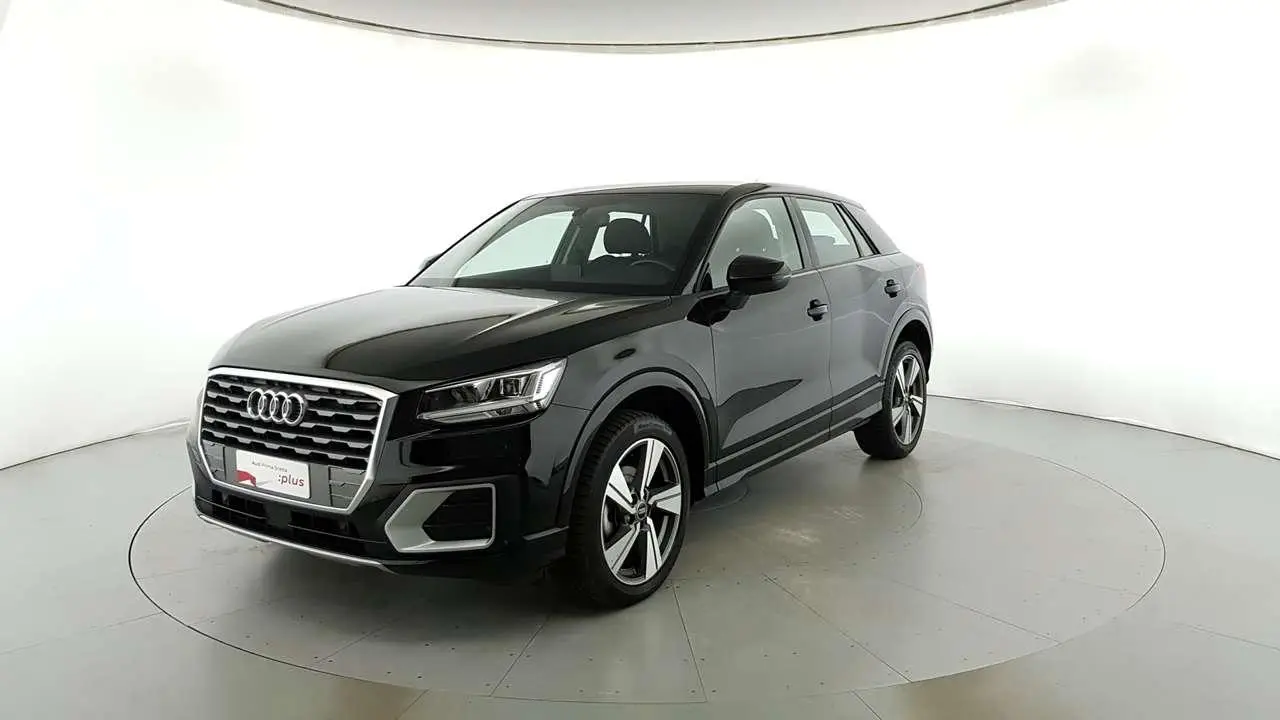 Photo 1 : Audi Q2 2020 Diesel