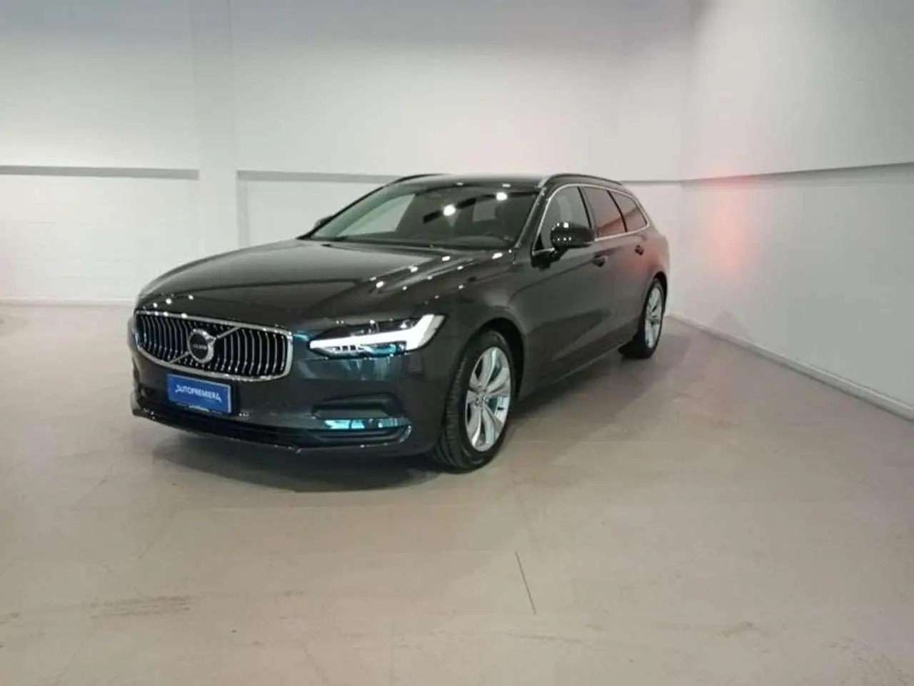 Photo 1 : Volvo V90 2023 Hybrid