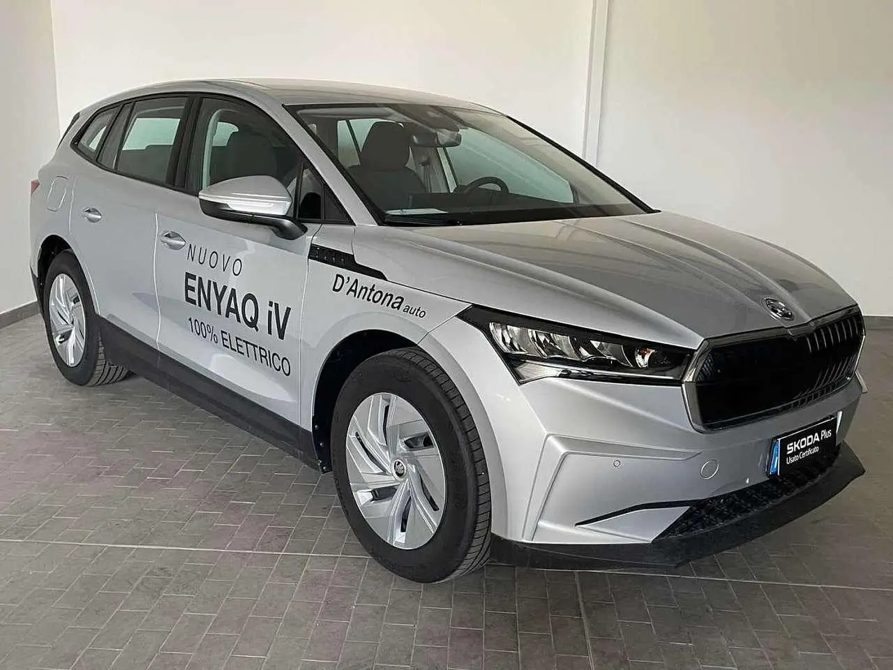 Photo 1 : Skoda Enyaq 2023 Electric