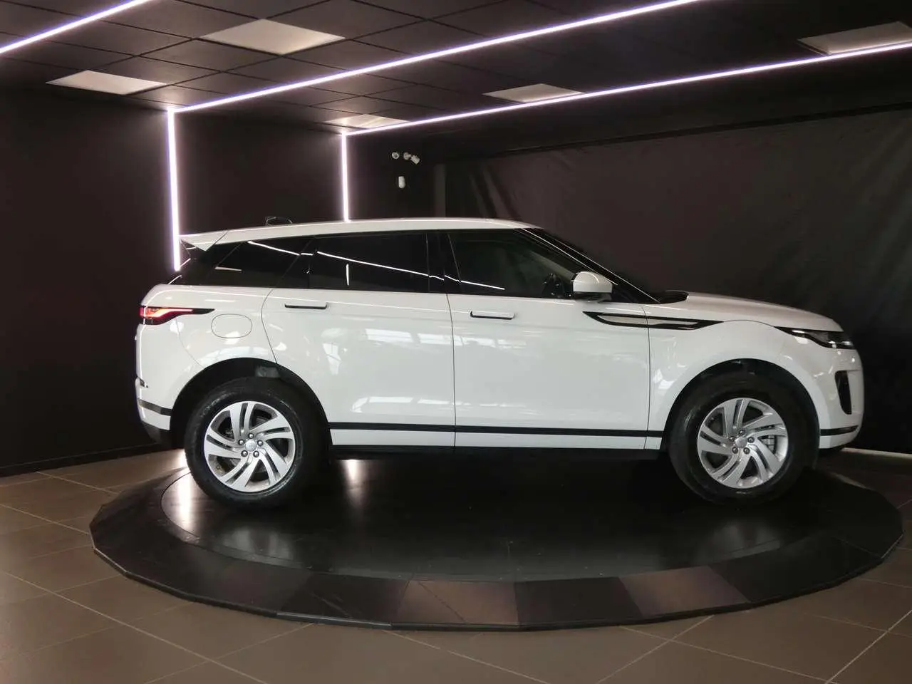 Photo 1 : Land Rover Range Rover Evoque 2020 Hybride