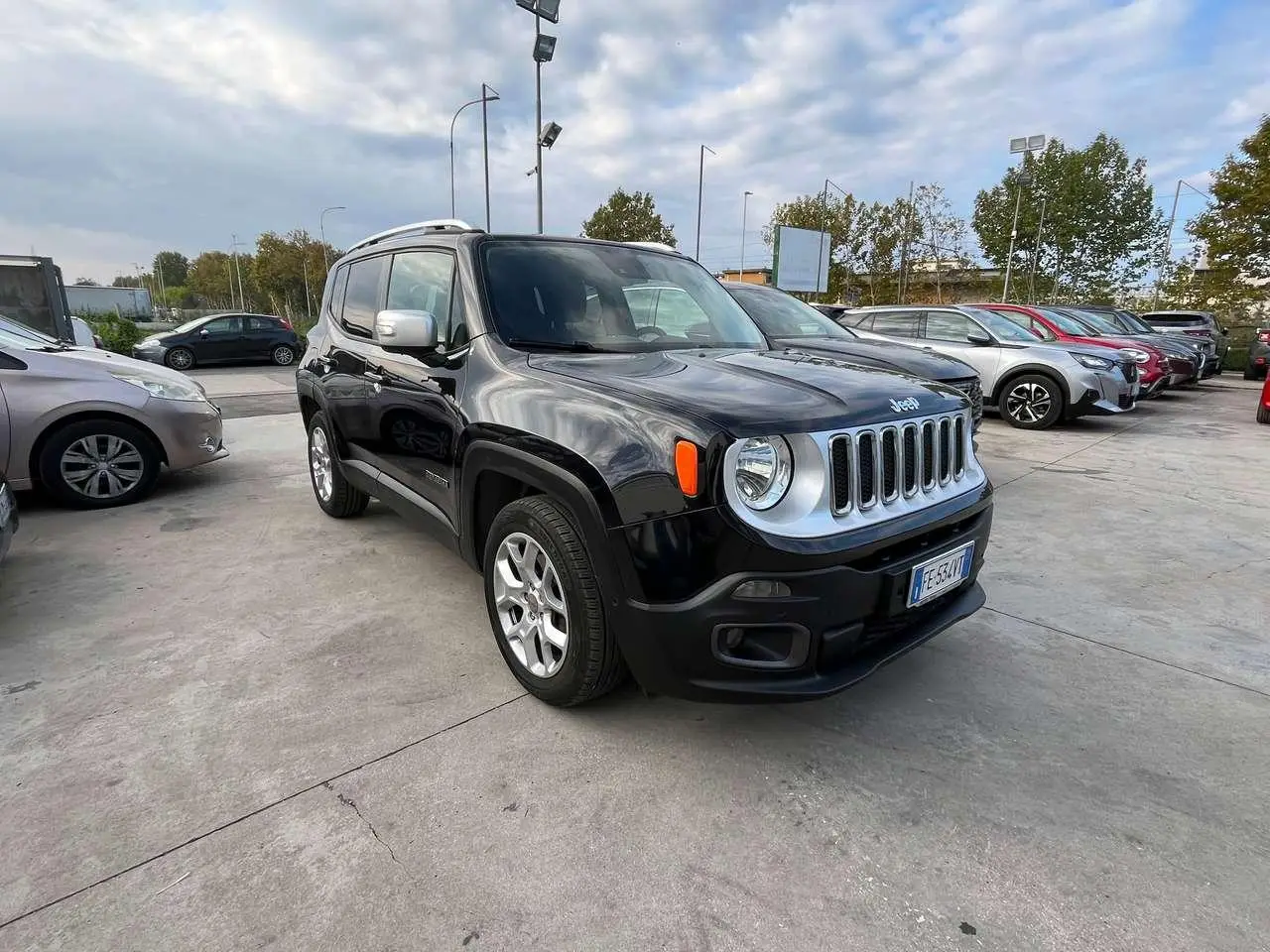 Photo 1 : Jeep Renegade 2016 Diesel