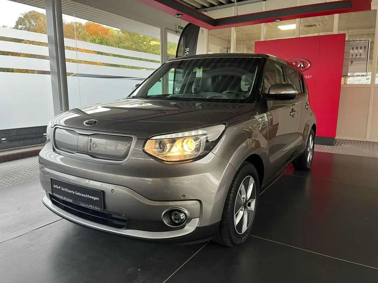 Photo 1 : Kia Soul 2018 Électrique