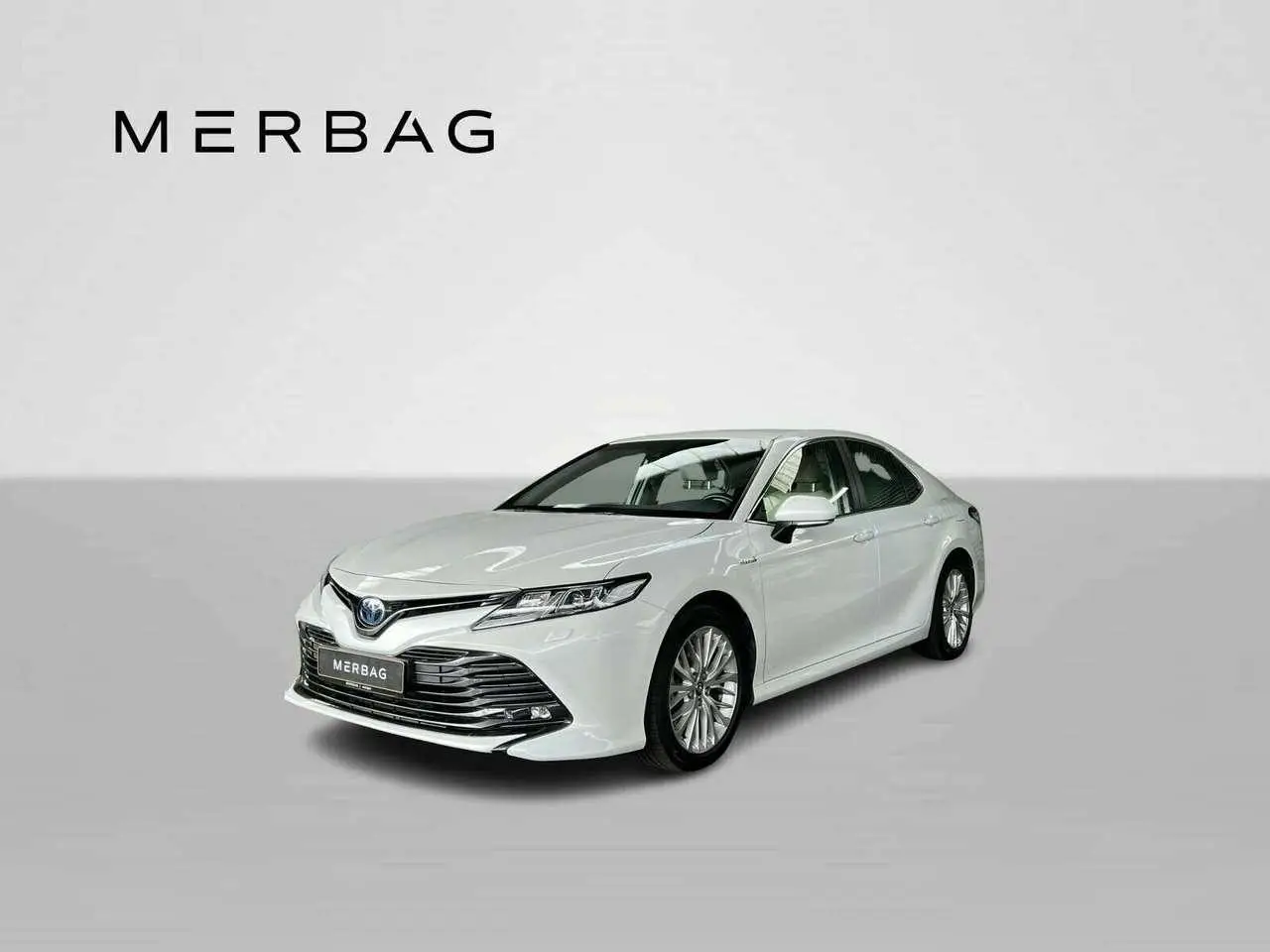 Photo 1 : Toyota Camry 2020 Hybride