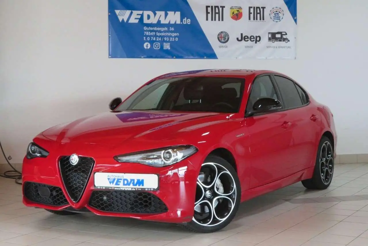 Photo 1 : Alfa Romeo Giulia 2022 Petrol