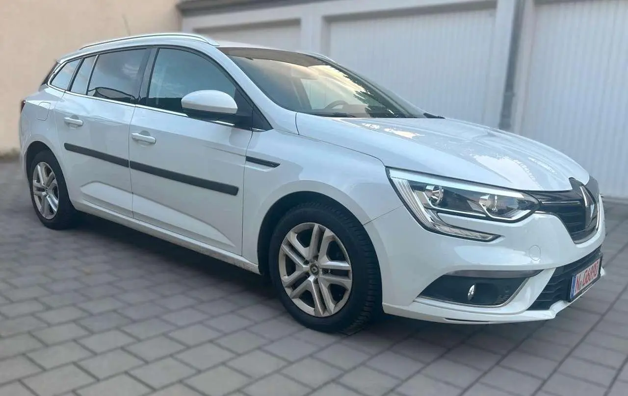 Photo 1 : Renault Megane 2018 Diesel