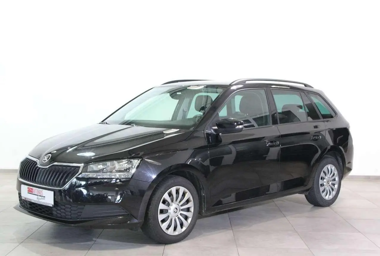 Photo 1 : Skoda Fabia 2022 Essence