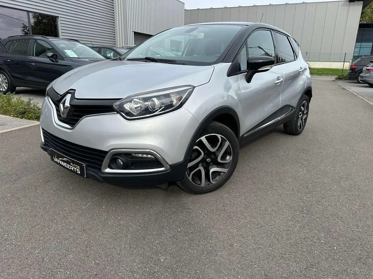 Photo 1 : Renault Captur 2016 Petrol