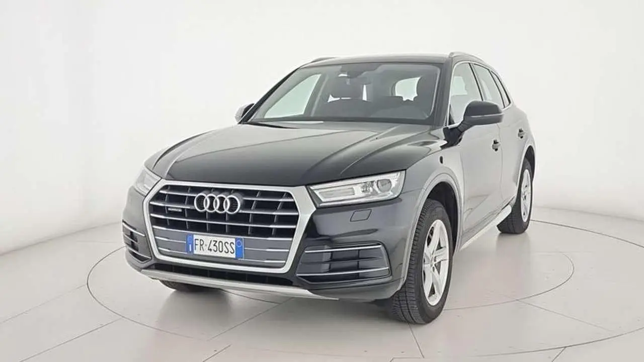 Photo 1 : Audi Q5 2018 Diesel