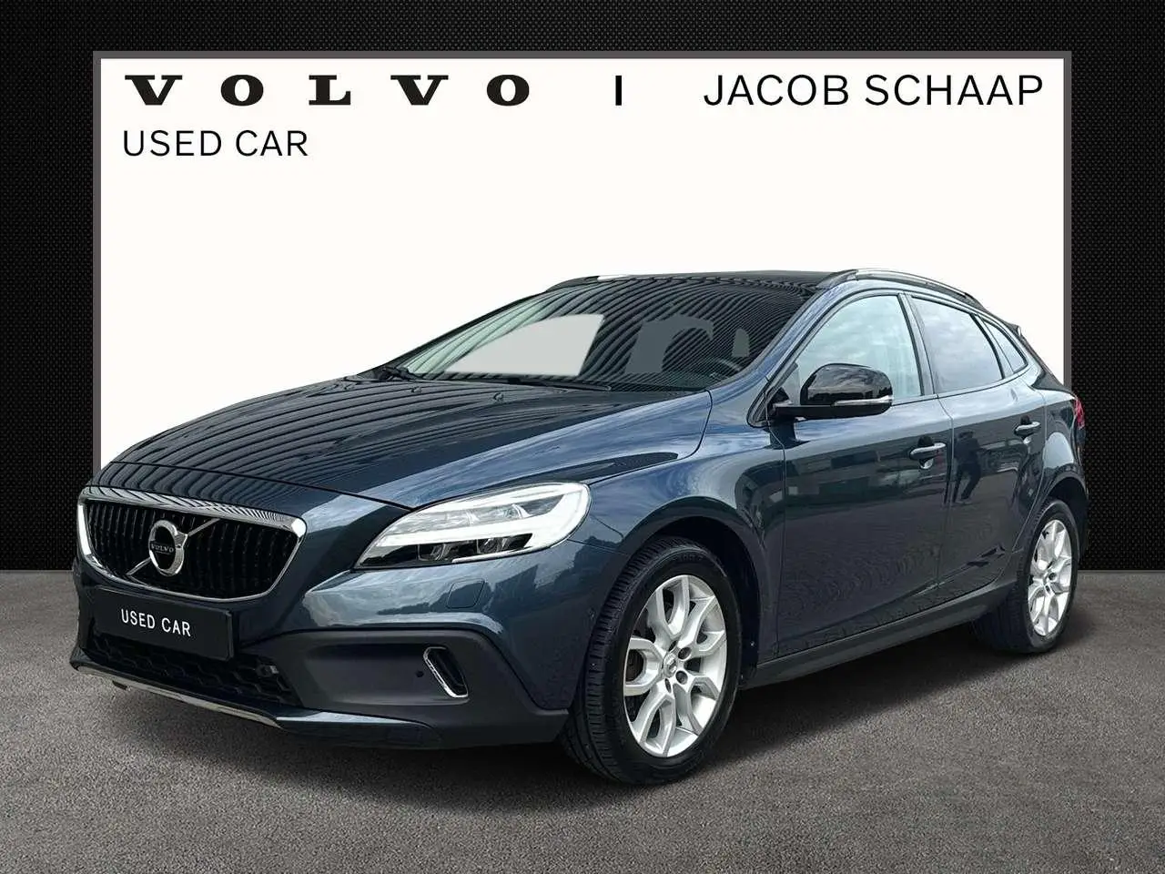 Photo 1 : Volvo V40 2019 Essence