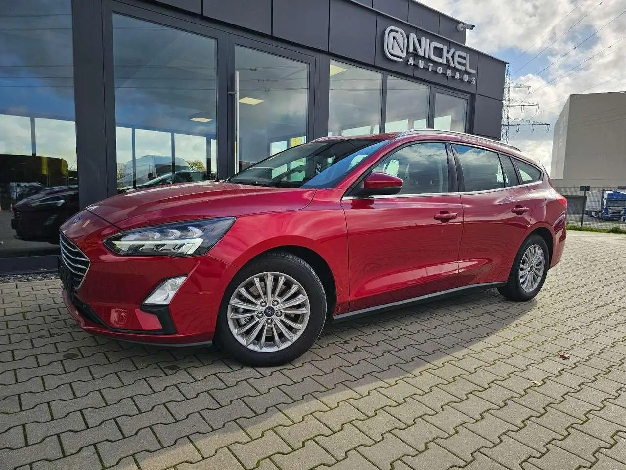 Photo 1 : Ford Focus 2020 Petrol